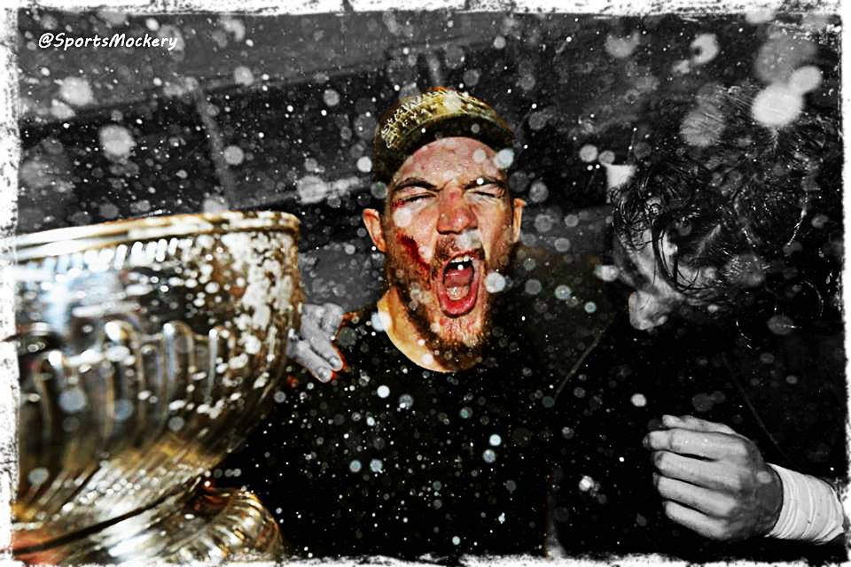 Andrew Shaw, Chicago Blackhawks, Champagne Celebration