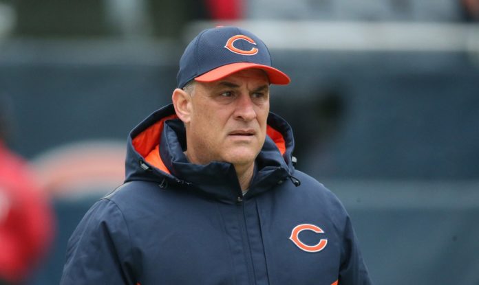 ct-vic-fangio-bears-spt-1229-20161228 vic fangio