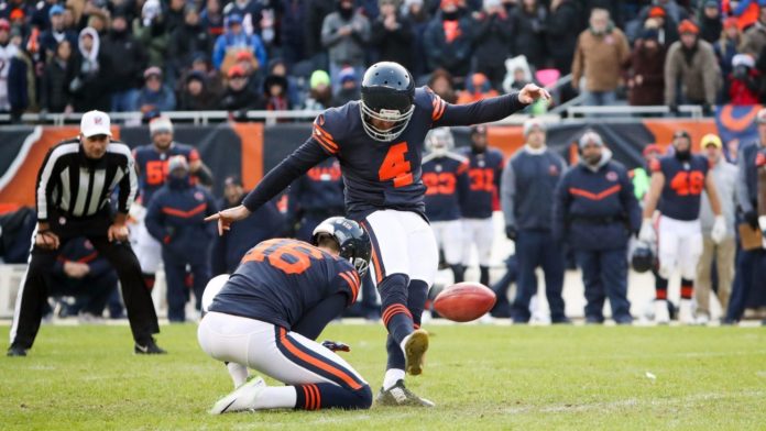 ct-spt-bears-play-of-game-20171119 connor barth