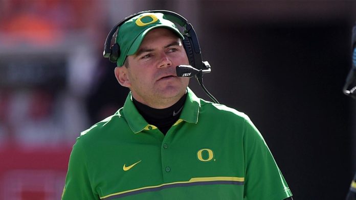 Mark Helfrich bears offensive coordinator