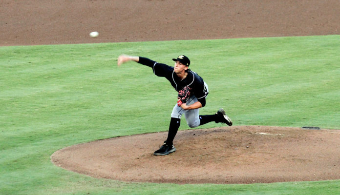 ct-prospect-kopech-debut-20170821