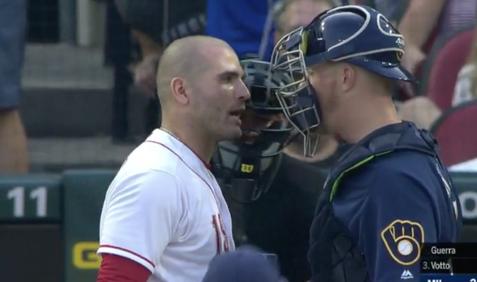Joey Votto Kratz benches clear