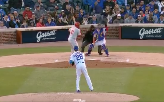 Kyle Hendricks injury scare