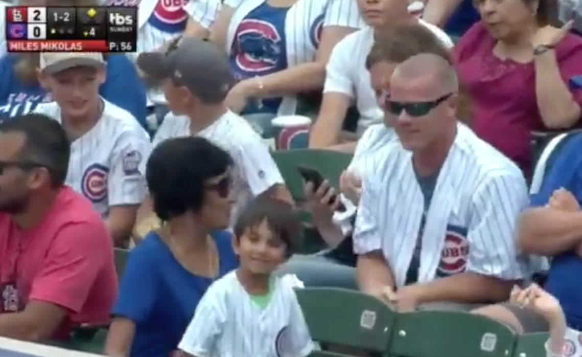 Turns Out That Cubs Fan Who Went Viral Isn't Actually A Terrible Person(02)