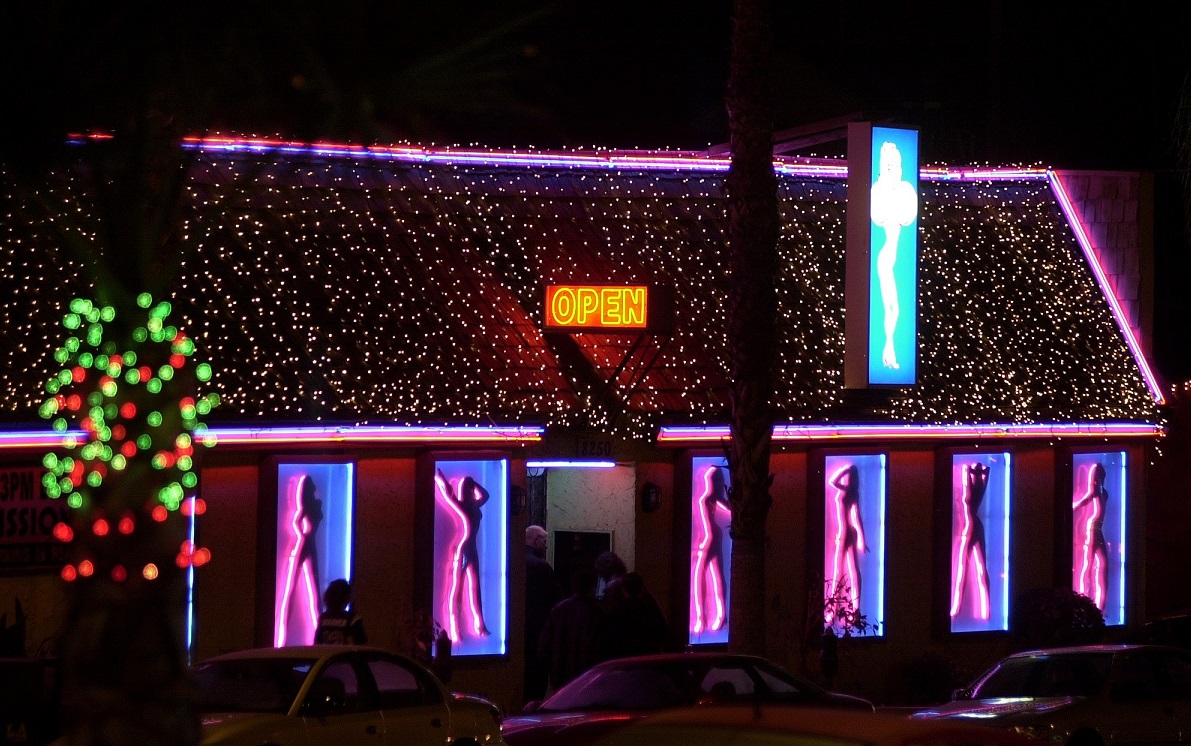 Here's a Chicago Bears Strip Club Story You Never Knew You Wanted