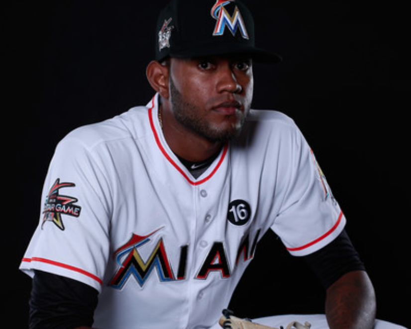 white-sox-pick-up-another-pitcher-who-throws-100mph