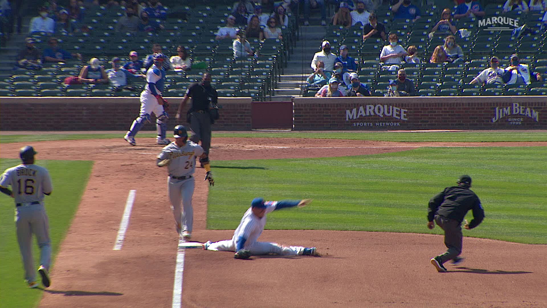 Anthony Rizzo Shows Off Gold Glove Skills In 4-3 Cubs Win