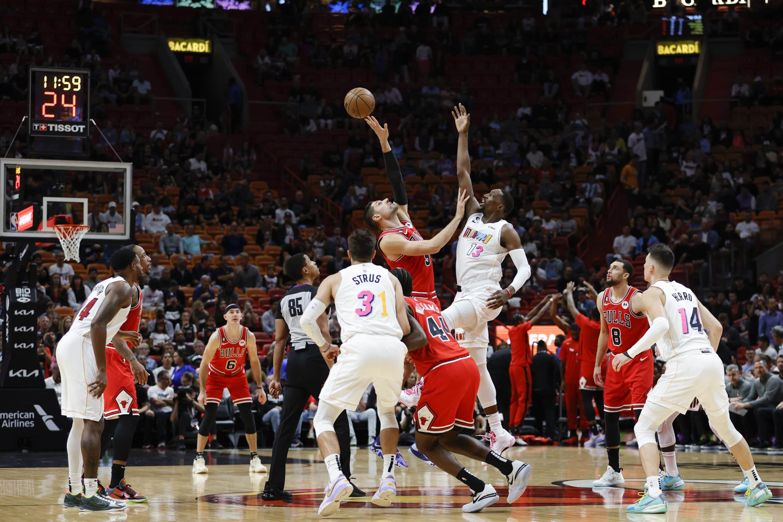 Patrick Beverley and the Chicago Bulls burst out of the gate with