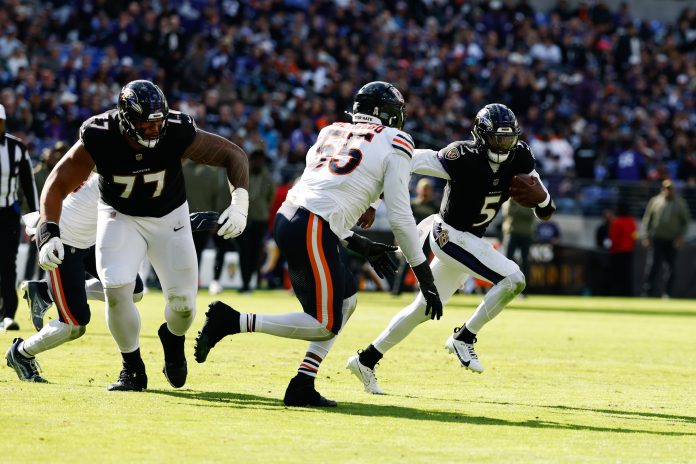 NFL: Chicago Bears at Baltimore Ravens dayo odeyingbo