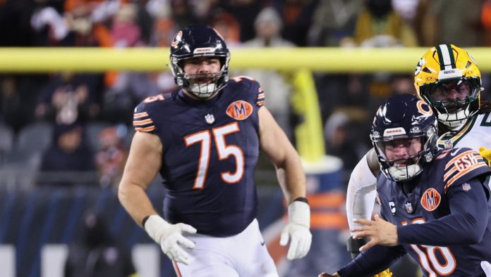 NFL: Green Bay Packers at Chicago Bears ozzy trapilo