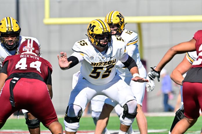 NCAA Football: Missouri at Massachusetts ryan poles