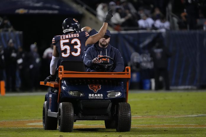 NFL: NFC Wild Card Round-Green Bay Packers at Chicago Bears ryan poles