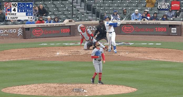 Ian Happ wind home run