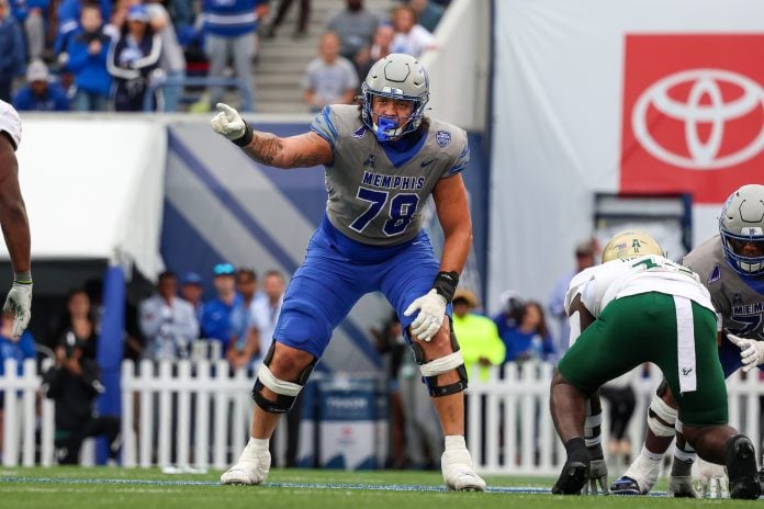 NCAA Football: South Florida at Memphis ozzy trapilo