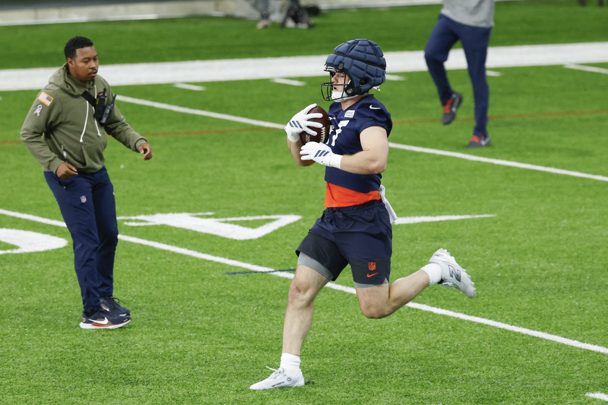 How It Took Two Practices For Sam Roush To Make People Realize The Bears Got A Steal