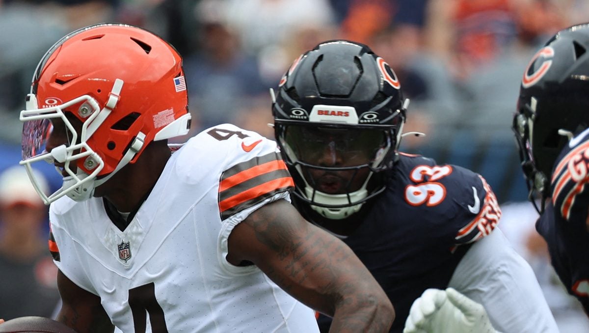 Why Kentavius Street Is The Bears’ Most Baffling Roster Decision By Far Why Kentavius Street Is The Bears’ Most Baffling Roster Decision By Far